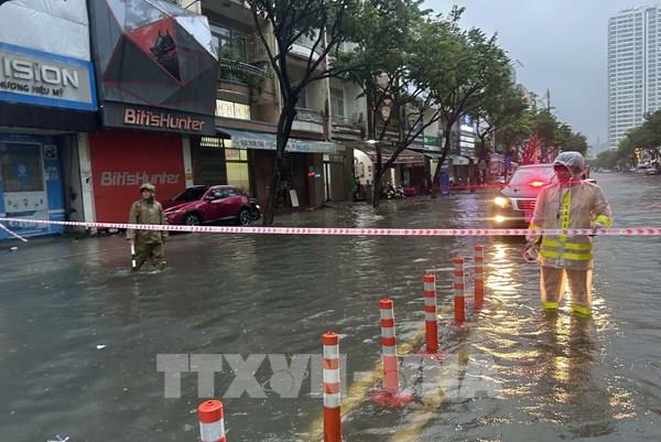 Các trường học Đà Nẵng chủ động cho học sinh nghỉ học do mưa lớn