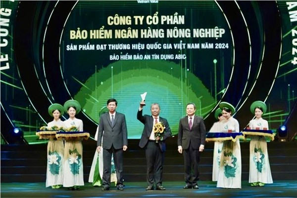Sản phẩm Bảo an Tín dụng của Bảo hiểm Agribank nhận giải thưởng Thương hiệu Quốc gia