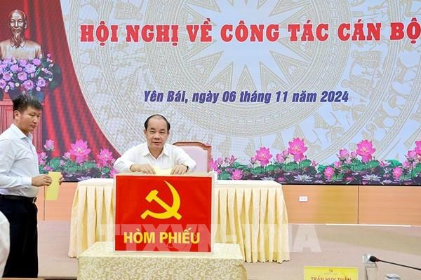 Ông Trần Huy Tuấn được bầu giữ chức Bí thư Tỉnh ủy Yên Bái