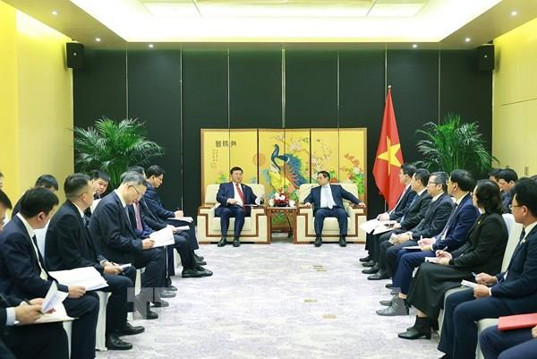 Thủ tướng Phạm Minh Chính làm việc với các doanh nghiệp năng lượng, hạ tầng Trung Quốc