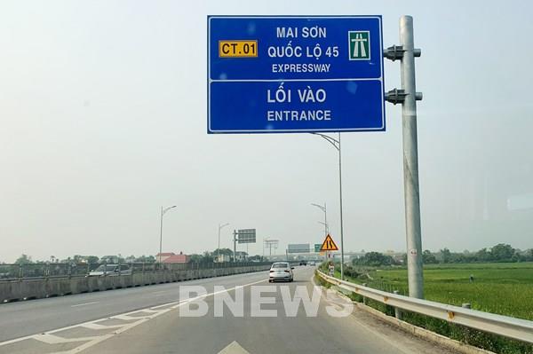 Bộ Xây dựng thống nhất mức thu phí 5 tuyến cao tốc Bắc – Nam phía Đông