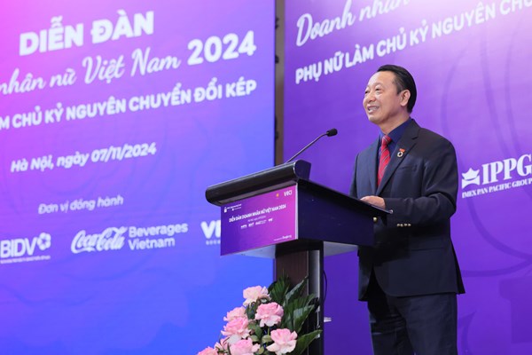 Phụ nữ làm chủ kỷ nguyên chuyển đổi kép