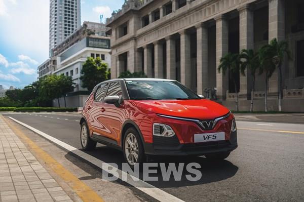 Top 10 ô tô bán chạy nhất Việt Nam tháng 4/2025: VinFast áp đảo mẫu xe