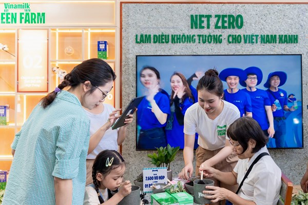 Vinamilk lan tỏa thông điệp về phát triển bền vững