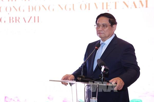 Thủ tướng gặp gỡ cộng đồng người Việt Nam tại Brazil