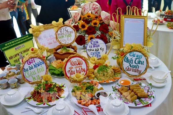 Xác lập kỷ lục Việt Nam với 102 món ăn chế biến từ tàu hũ ky