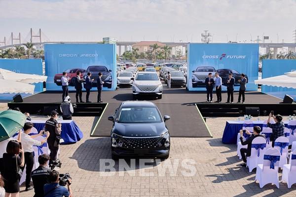 Lô xe Omoda C5 đầu tiên về Việt Nam sẵn sàng bàn giao cho khách hàng