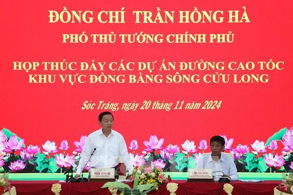 Phó Thủ tướng Trần Hồng Hà đôn đốc tiến độ các dự án cao tốc khu vực ĐBSCL