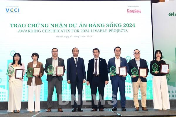 Trao chứng nhận Dự án bất động sản đáng sống