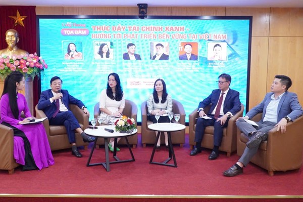 Phát triển song hành thị trường vốn và tín dụng xanh