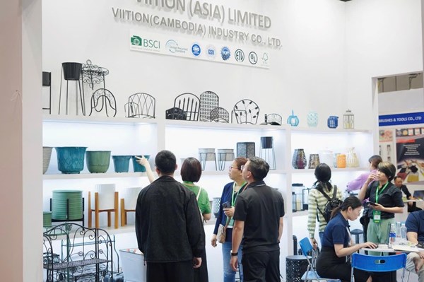 Triển lãm Quốc tế Nội thất và Trang trí cảnh quan Việt Nam quy tụ 800 doanh nghiệp