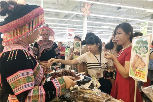 Đâu là hướng đi cho tiêu thụ đặc sản đồng bào dân tộc thiểu số, miền núi?