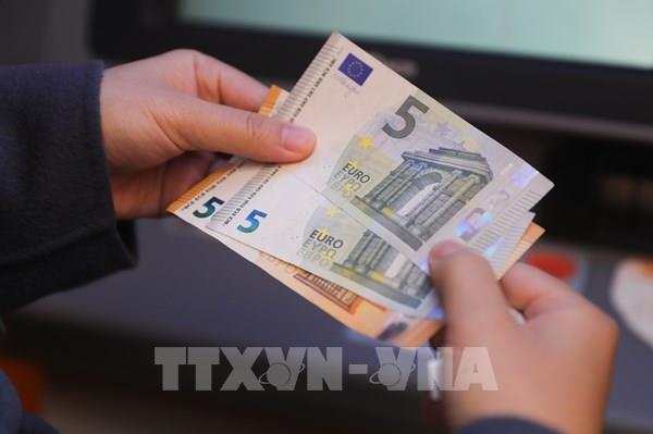 Khảo sát: ECB dự kiến cắt giảm lãi suất thêm hai lần trong năm nay