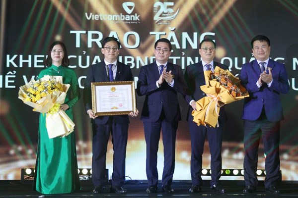 Vietcombank Quảng Ngãi phát huy hiệu quả vai trò là kênh dẫn vốn của nền kinh tế