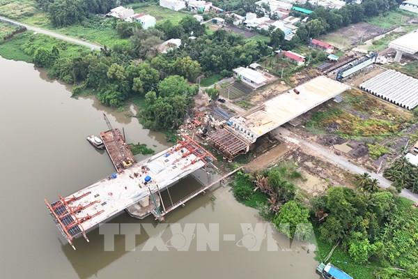 Phát triển kinh tế Đông Nam Bộ - Bài 1: Đường lớn đã mở!