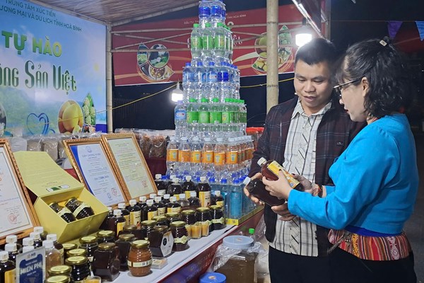 Hà Nội: Đẩy mạnh kết nối, tiêu thụ nông sản, kích cầu tiêu dùng nội địa