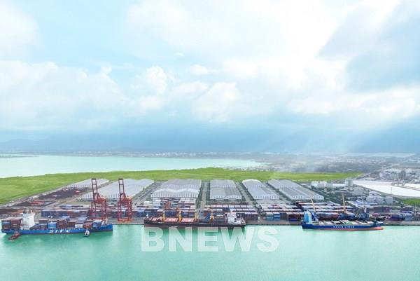 Ngành cảng biển trước cơ hội tăng trưởng và thách thức mới