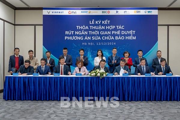 VinFast hợp tác với 7 hãng bảo hiểm rút ngắn thời gian giám định cho khách hàng