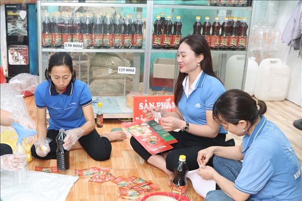 Tăng tốc sản xuất sản phẩm OCOP phục vụ thị trường Tết