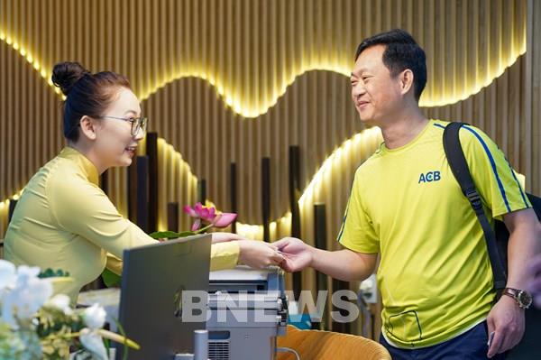 Vietnam Airlines khai trương phòng khách Bông Sen tại Quy Nhơn