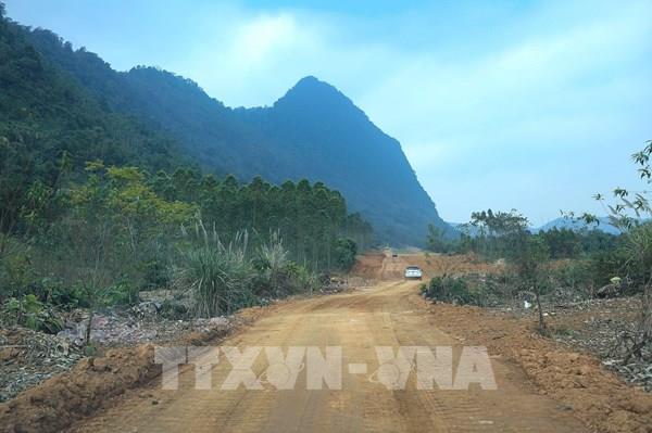 Đẩy nhanh tiến độ dự án cao tốc Hoà Bình - Mộc Châu