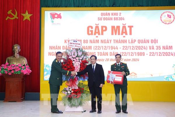 Gìn giữ mối "lương duyên" đặc biệt giữa TTXVN và sư đoàn anh hùng   ​