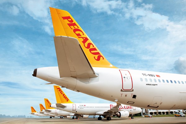 Hãng hàng không giá rẻ của Thổ Nhĩ Kỳ mua 200 máy bay của hãng Boeing