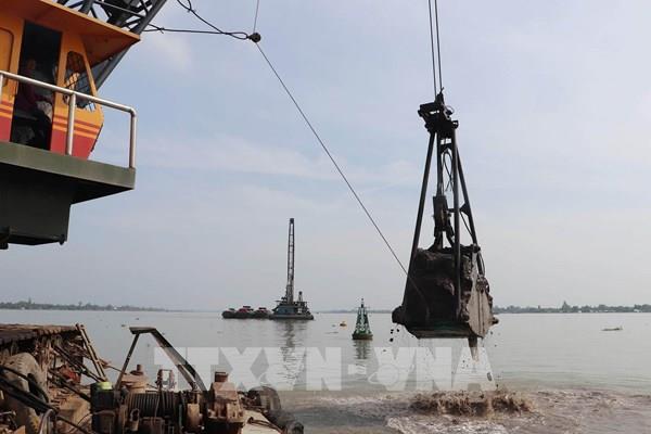 Khai thác mỏ cát Hòa Hưng II phục vụ thi công cao tốc Cao Lãnh - An Hữu