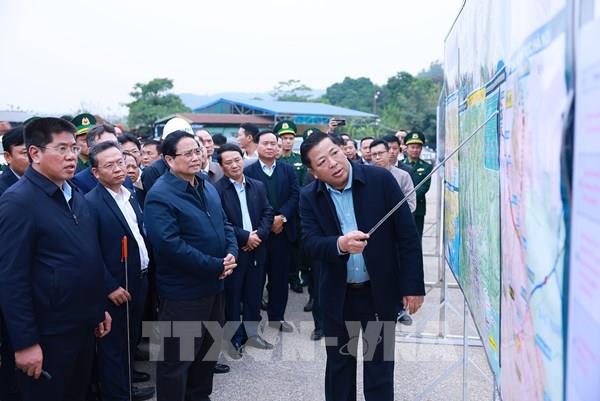 Thủ tướng Phạm Minh Chính dự lễ khởi công, khảo sát các dự án hạ tầng tại Lào Cai