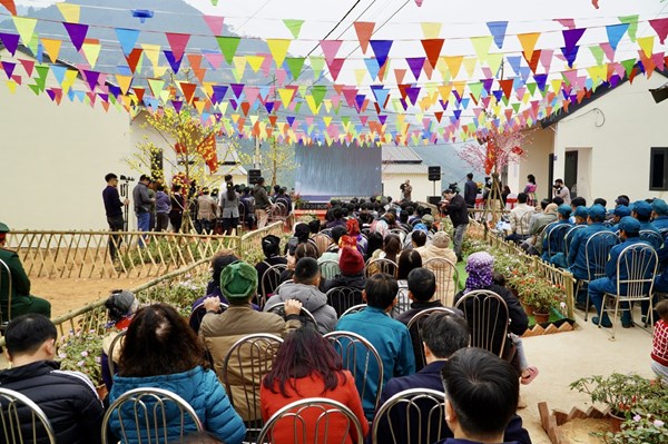 Lào Cai khánh thành khu tái thiết thôn Kho Vàng