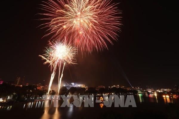 Danh sách điểm bắn pháo hoa Tết Dương lịch 2025 tại Hà Nội?