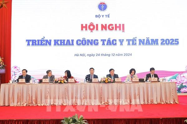 Phó Thủ tướng: Ngành Y tế chủ động thực hiện các mục tiêu phát triển bền vững năm 2025
