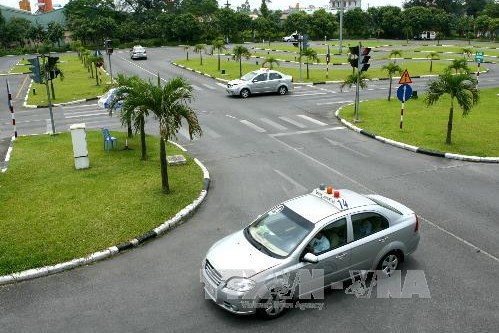 Điều kiện kinh doanh cơ sở đào tạo lái xe ô tô, áp dụng từ 1/1/2025
