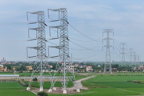 Thủ tướng chỉ đạo giải pháp bảo đảm cung ứng đủ điện