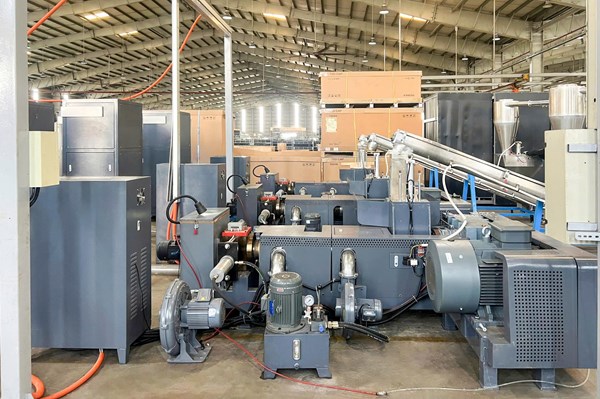 THILOGI ứng dụng công nghệ sản xuất hạt nhựa tái sinh bảo vệ môi trường