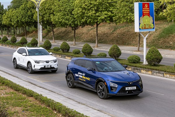 Chủ xe ‘bỏ túi’ gần chục triệu mỗi tháng nhờ đổi từ xe xăng sang VinFast VF 7