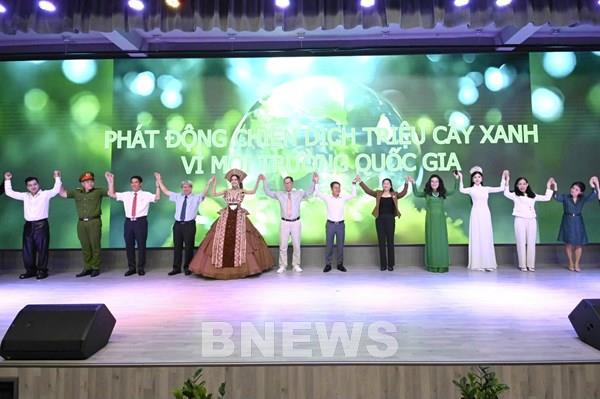 Phát động chiến dịch Triệu cây xanh vì môi trường Quốc gia