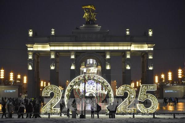 Thế giới chào đón Năm mới 2025