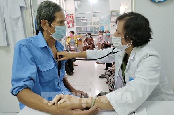 Nhiều quy định mới có lợi cho người dân khi đi khám bảo hiểm y tế từ ngày 1/1/2025