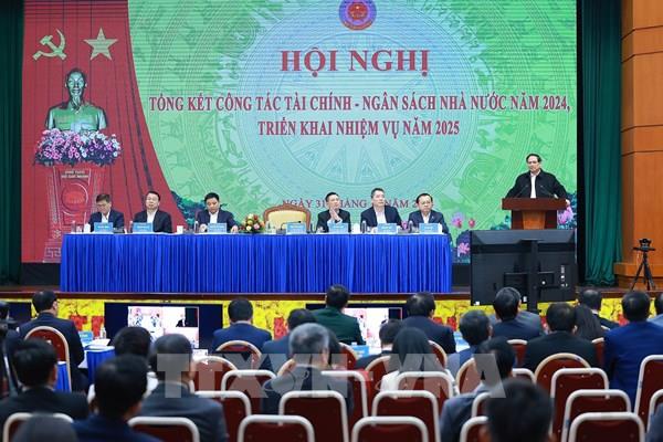Sắp xếp, tinh gọn tổ chức bộ máy, xây dựng lực lượng hải quan chuyên nghiệp