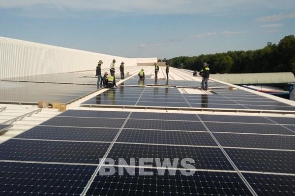 Điện mặt trời thế hệ mới: Giải pháp cho hộ gia đình và doanh nghiệp