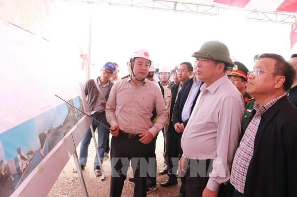 Cao tốc Vạn Ninh-Cam Lộ vẫn còn 6 điểm chưa hoàn thành giải phóng mặt bằng