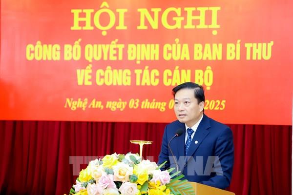 Ông Lê Hồng Vinh được bầu làm Chủ tịch UBND tỉnh Nghệ An