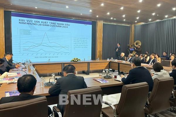 Đối thoại chính sách kinh tế vĩ mô Việt Nam: Nhìn lại 2024 và triển vọng 2025