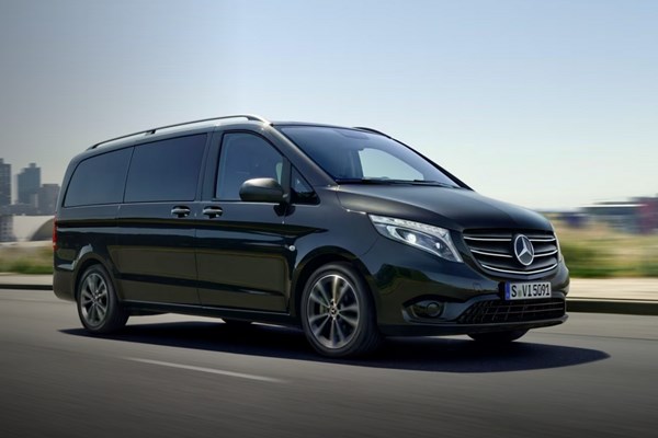 Triệu hồi hơn 170 xe Mercedes-Benz Vito Tourer do lỗi bơm nhiên liệu