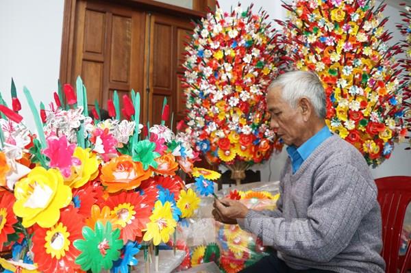 Sắc Tết ở làng hoa giấy Thanh Tiên 300 năm tuổi xứ Huế