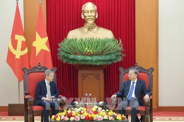 Việt Nam - Hoa Kỳ thúc đẩy quan hệ hợp tác giáo dục, giao lưu văn hóa