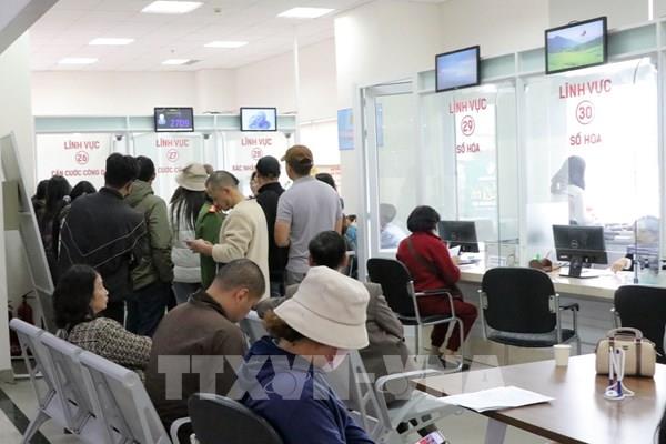 Lâm Đồng: Người dân xếp hàng làm Căn cước công dân