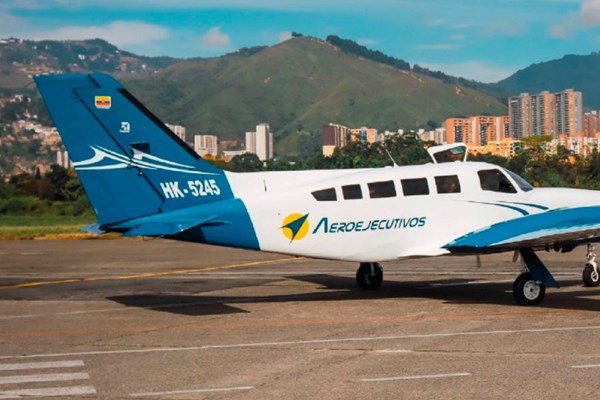 Rơi máy bay cỡ nhỏ tại Colombia, 10 người thiệt mạng