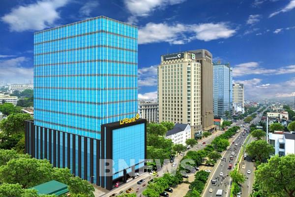 Lợi nhuận LPBank nhảy vọt, lần đầu vượt mốc 10.000 tỷ đồng